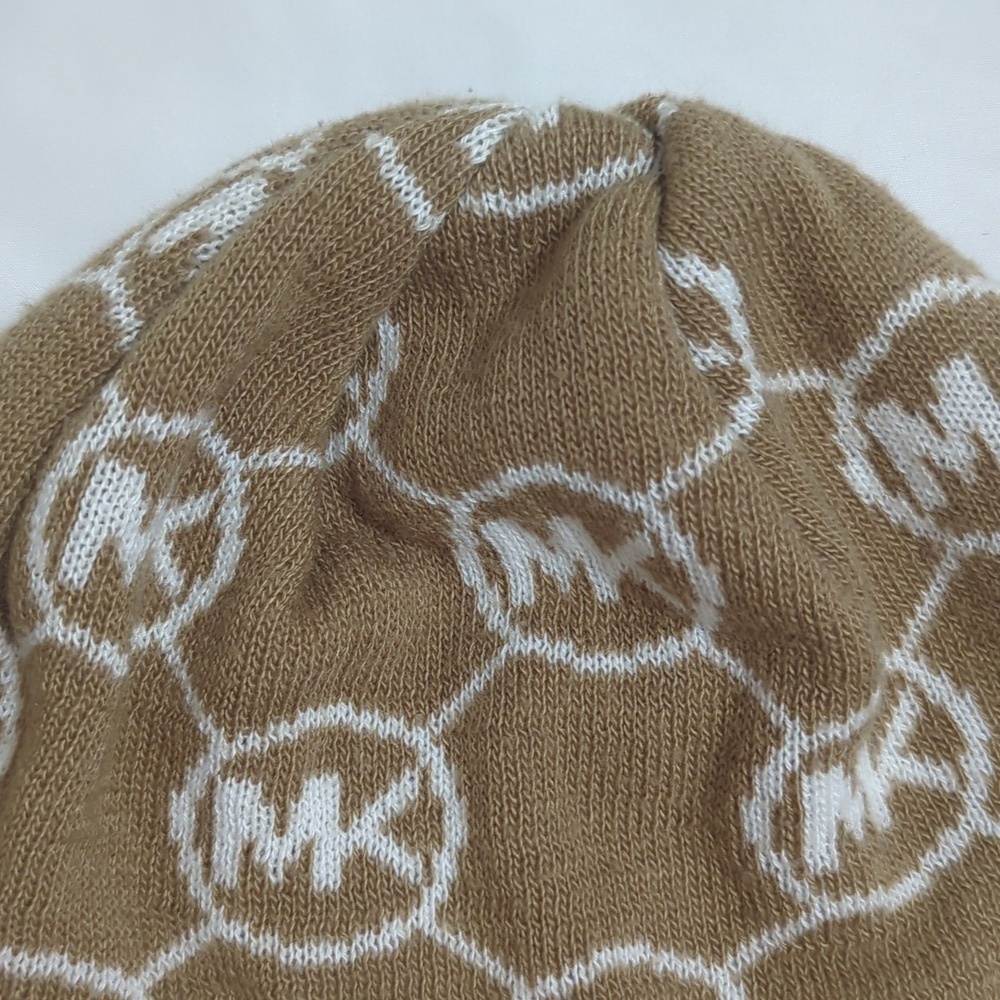 Michael Kors Logo Knit Beanie Hat, Color Camel Cream Size O/S - Picture 4 of 12
